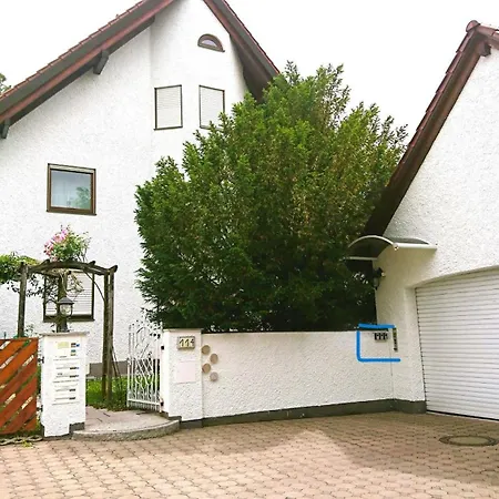 Edle-2zimmer-fewo-55qm-in-graefelfing-bei-muenchen *